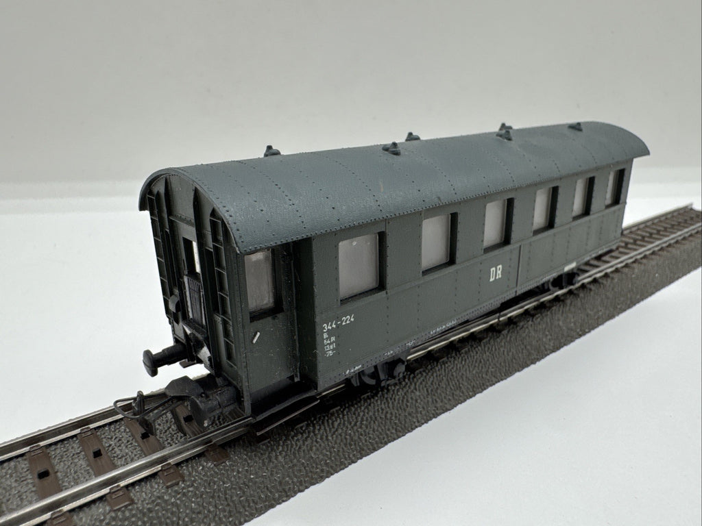 Piko Personenwagen 344-224 Bi 54 PI - DR - grün  - H0 HO #137