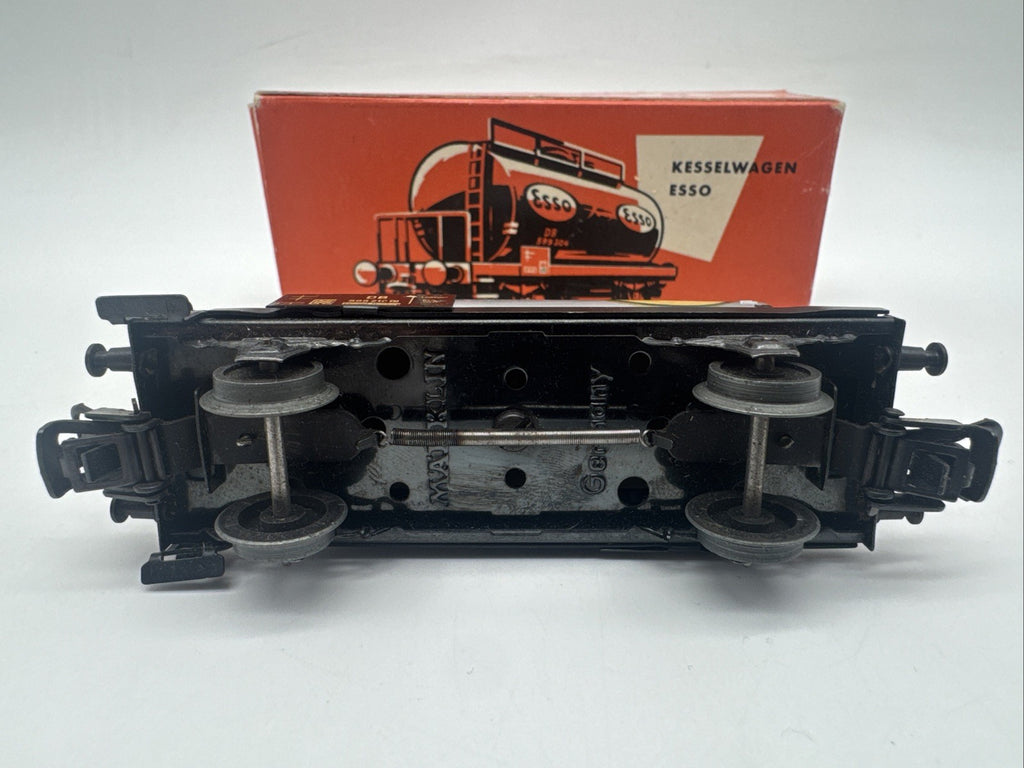 H0 Märklin #4501 Kesselwagen Esso Metall In OVP