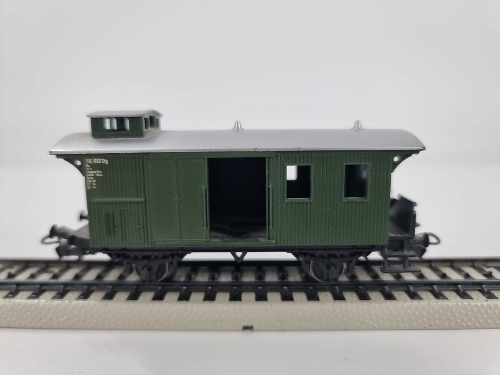 H0 Märklin  4038   Gepäckwagen 116 910  Stg
