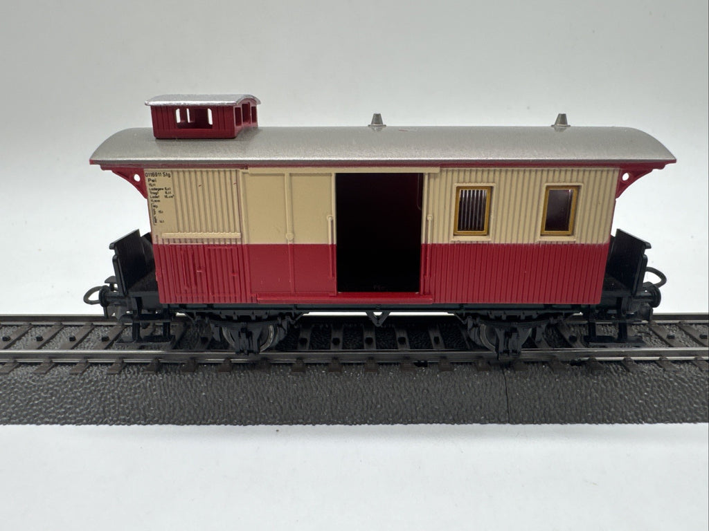 Märklin 4008 H0 Gepäckwagen Personenwagen Länderbahn beige/rot 0116911 Stg #387