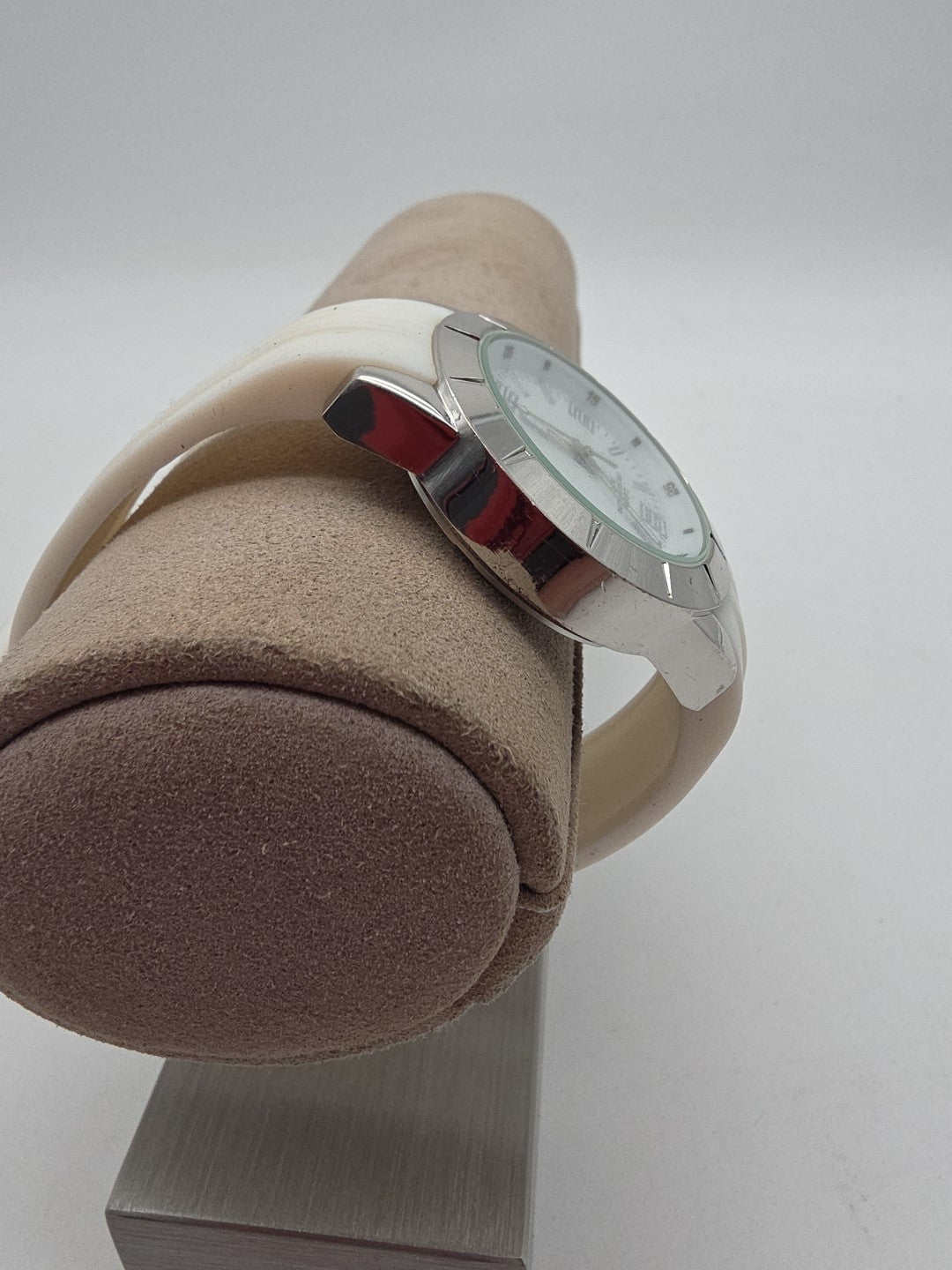 Kronaberg Herrenuhr – 10 ATM – Quarz – Silikonarmband – Weiß/Silber