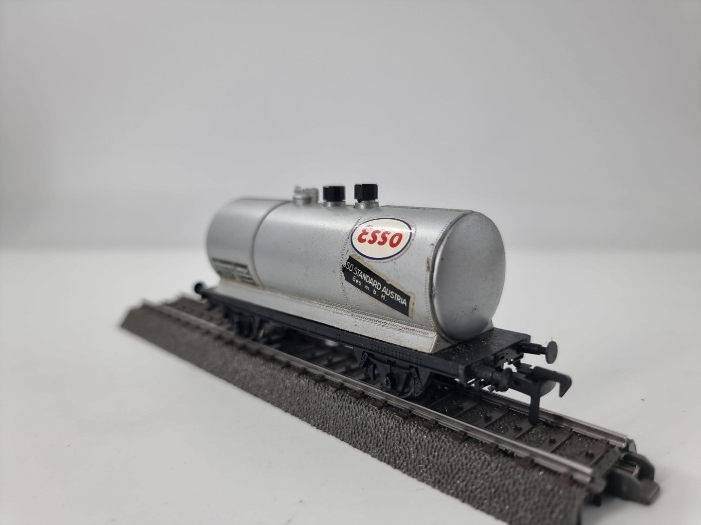 Liliput Gleisreinigungswagen ESSO Kesselwagen BB Österreich 250.251. H0