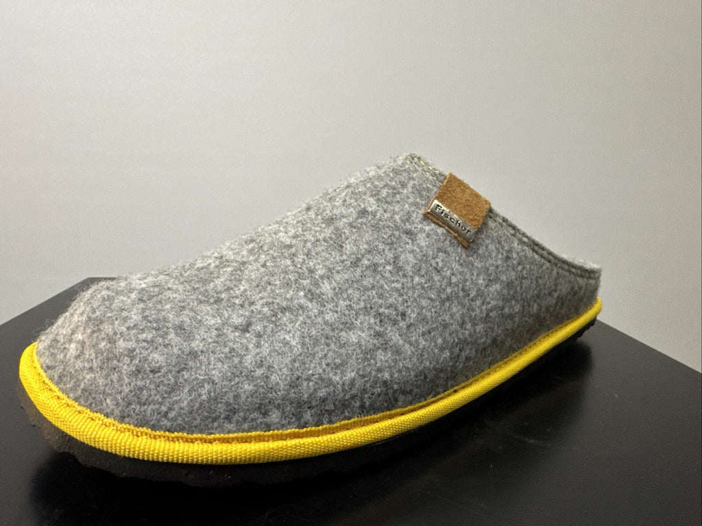 Fischer Markenschuh Herren Hausschuhe Gr. 40 Filzslipper Pantoffeln