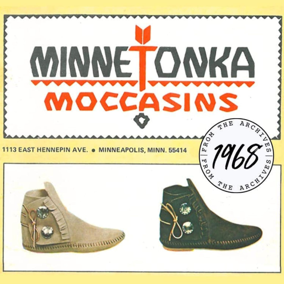 Minnetonka Women's 2 Button Hardsole Boot