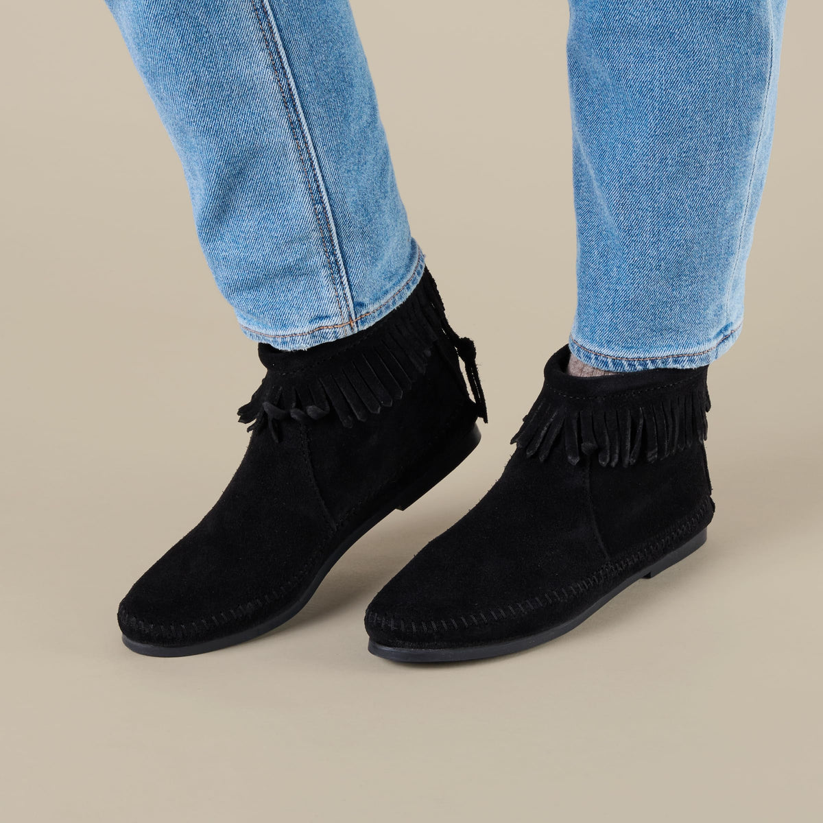 Minnetonka Back Zipper Boot 289, Damen Stiefel